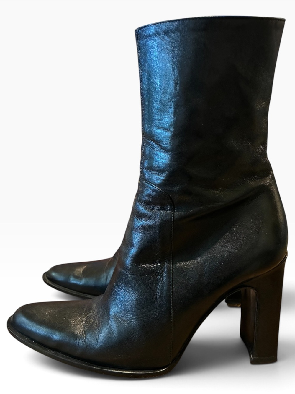 Vintage Charles David leather pointed toe heeled boots italy. Sz 7.5